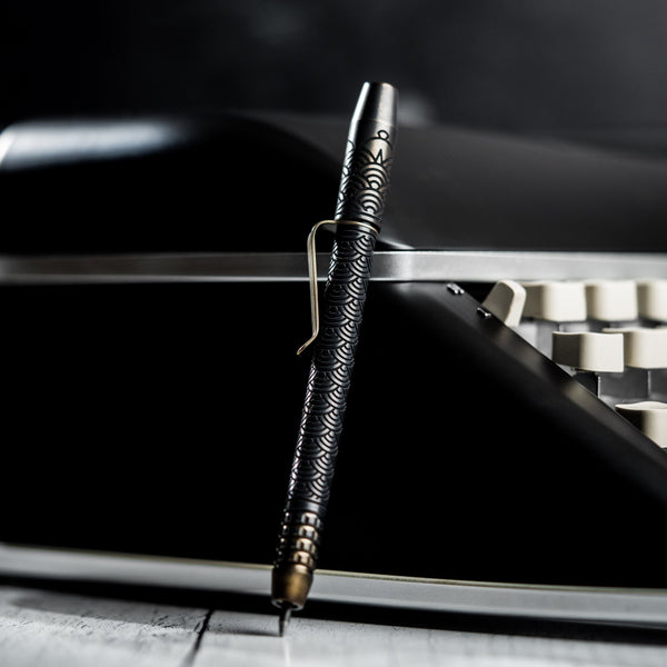 Ti2 Design x URBAN TechLiner Shorty Grid Pen - TRD Ti Seigaiha (Yamato Exclusive) - URBAN EDC®