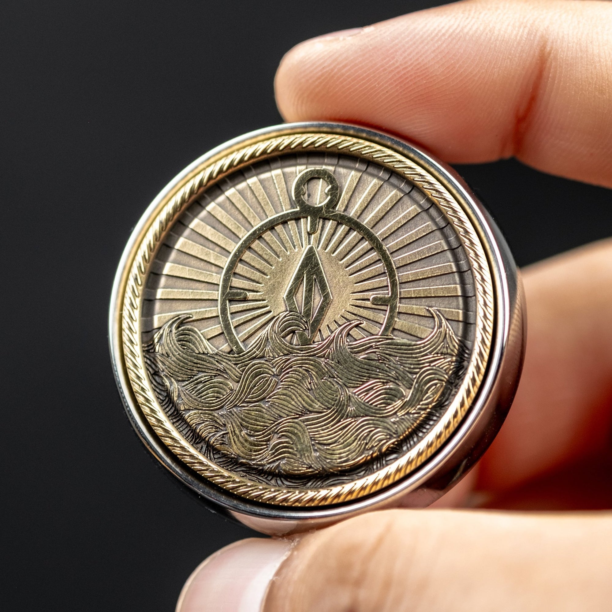 Umburry Armored Haptic Coin - URBAN Compass (Exclusive) - URBAN EDC®