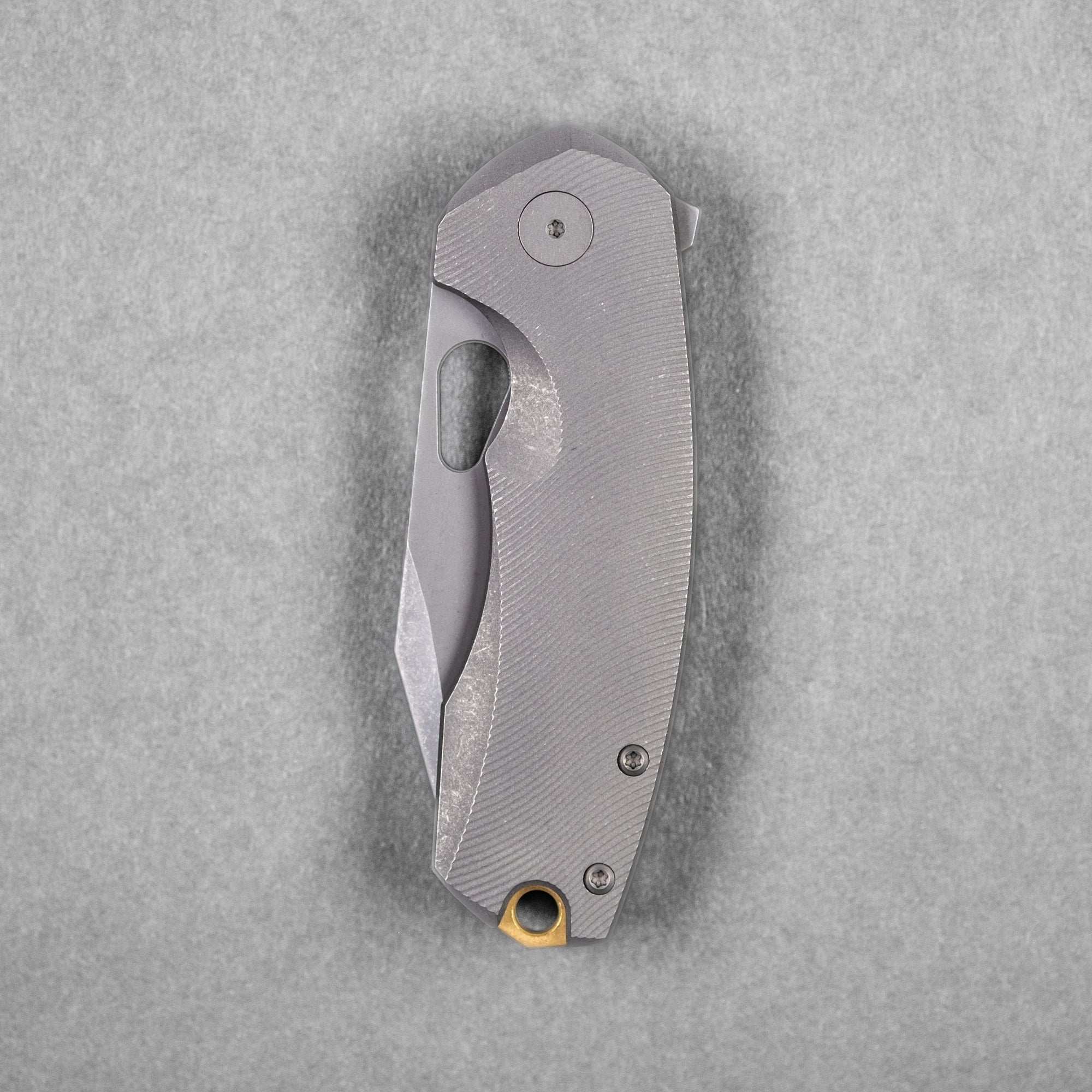 URBAN Becerro - Darkwashed Magnacut & Darkwashed Titanium w/ Micro Milling - URBAN EDC®