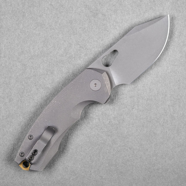 URBAN Becerro - Darkwashed Magnacut & Darkwashed Titanium w/ Micro Milling - URBAN EDC®