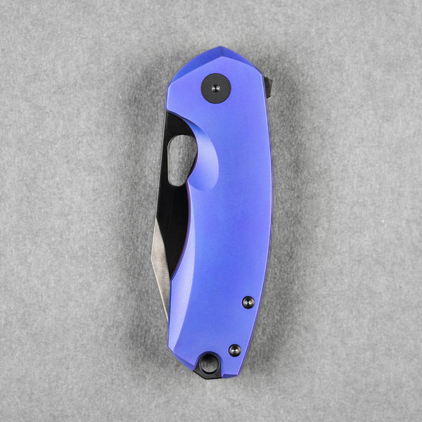 URBAN Becerro - Polished DLC Magnacut & Blurple Titanium - URBAN EDC®