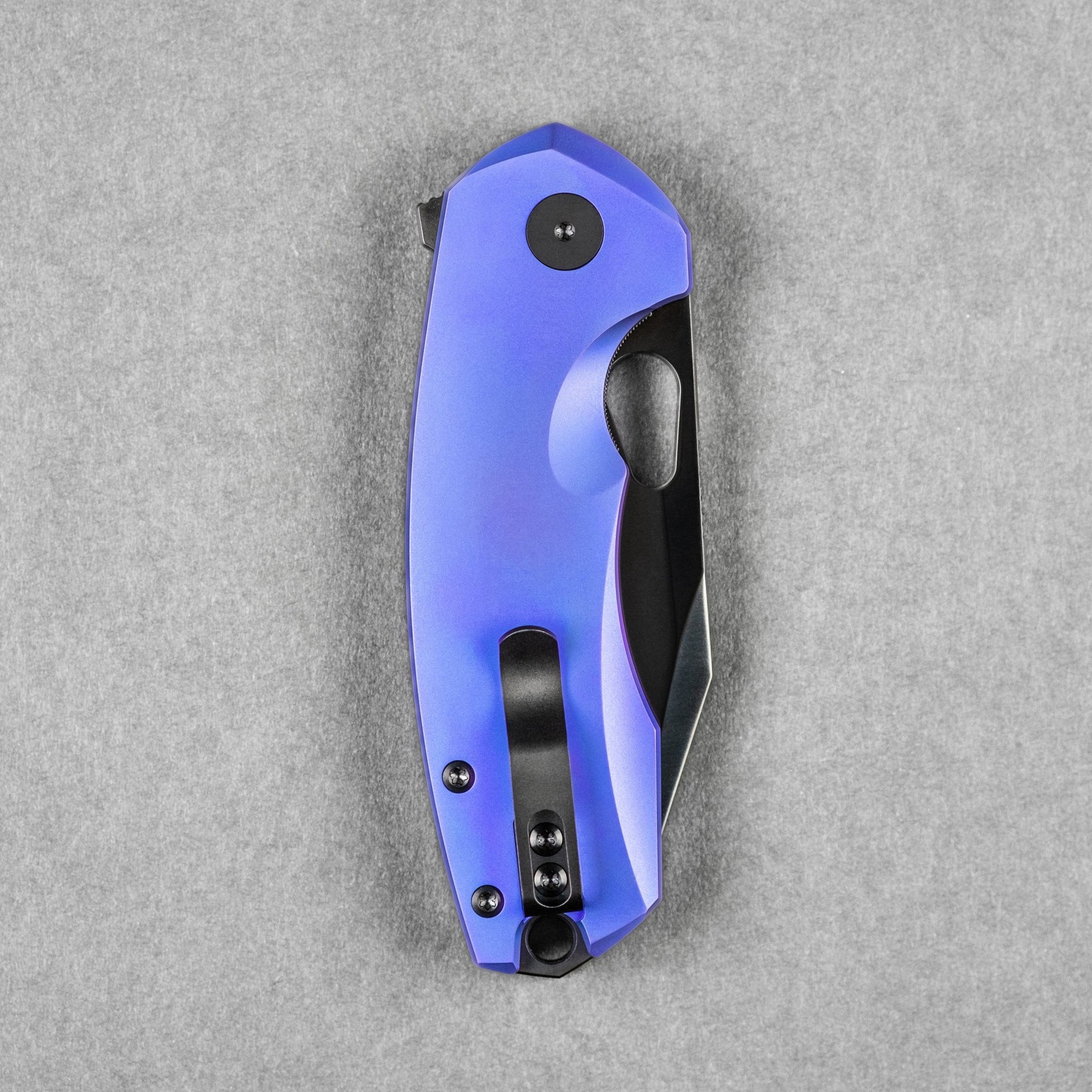 URBAN Becerro - Polished DLC Magnacut & Blurple Titanium - URBAN EDC®