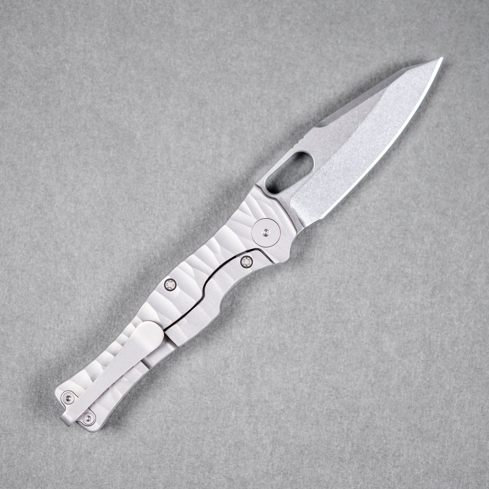 URBAN Castellan Non - Flipper - Stonewashed Vanax & Stonewashed Titanium w/ Rock Texture - URBAN EDC®