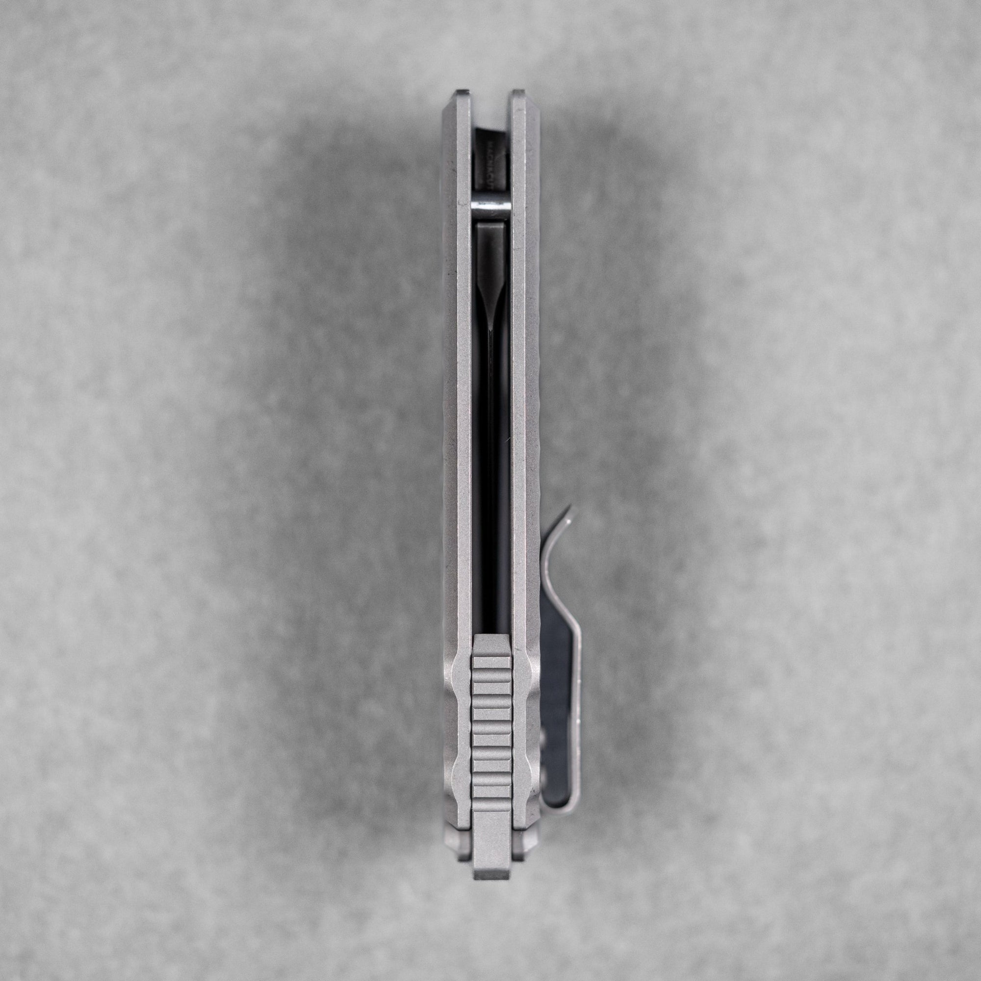 URBAN F5.5 - Acid - Etched Magnacut & Darkwashed Titanium w/ Jigged Pattern - URBAN EDC®