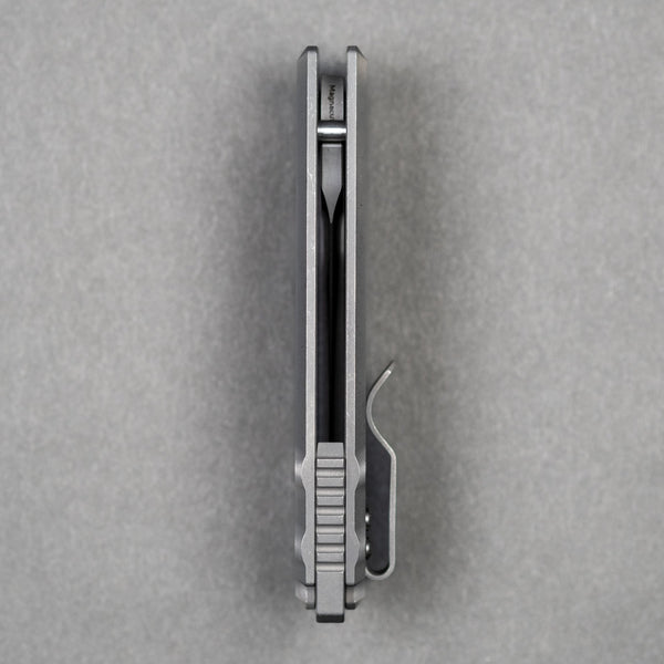 URBAN F5.5 - Darkwashed Ti & Darkwashed Magnacut (Yamato Exclusive) - URBAN EDC®