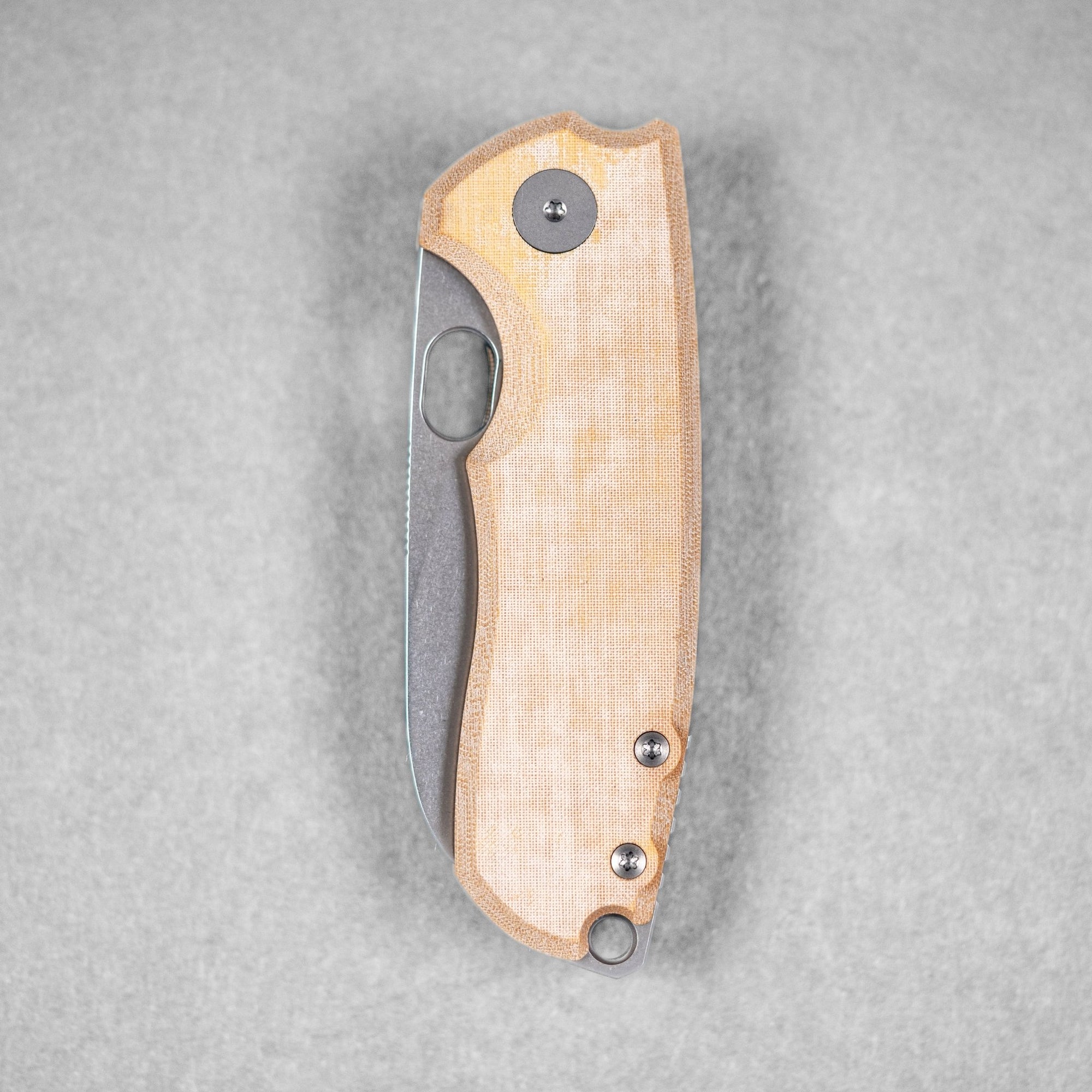 URBAN F5.5 - Fine Stonewashed Magnacut & Natural Linen Micarta - URBAN EDC®