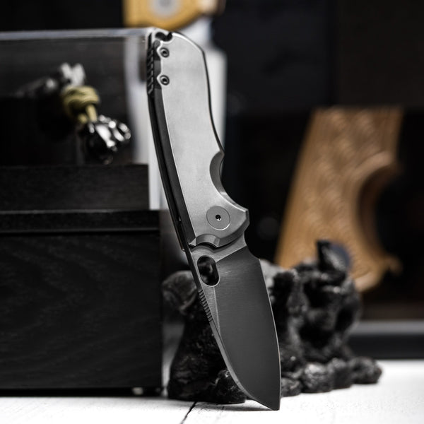 URBAN F5.5 - Polished Black DLC Magnacut & Polished Zirc w/ Zirc Backspacer - URBAN EDC®