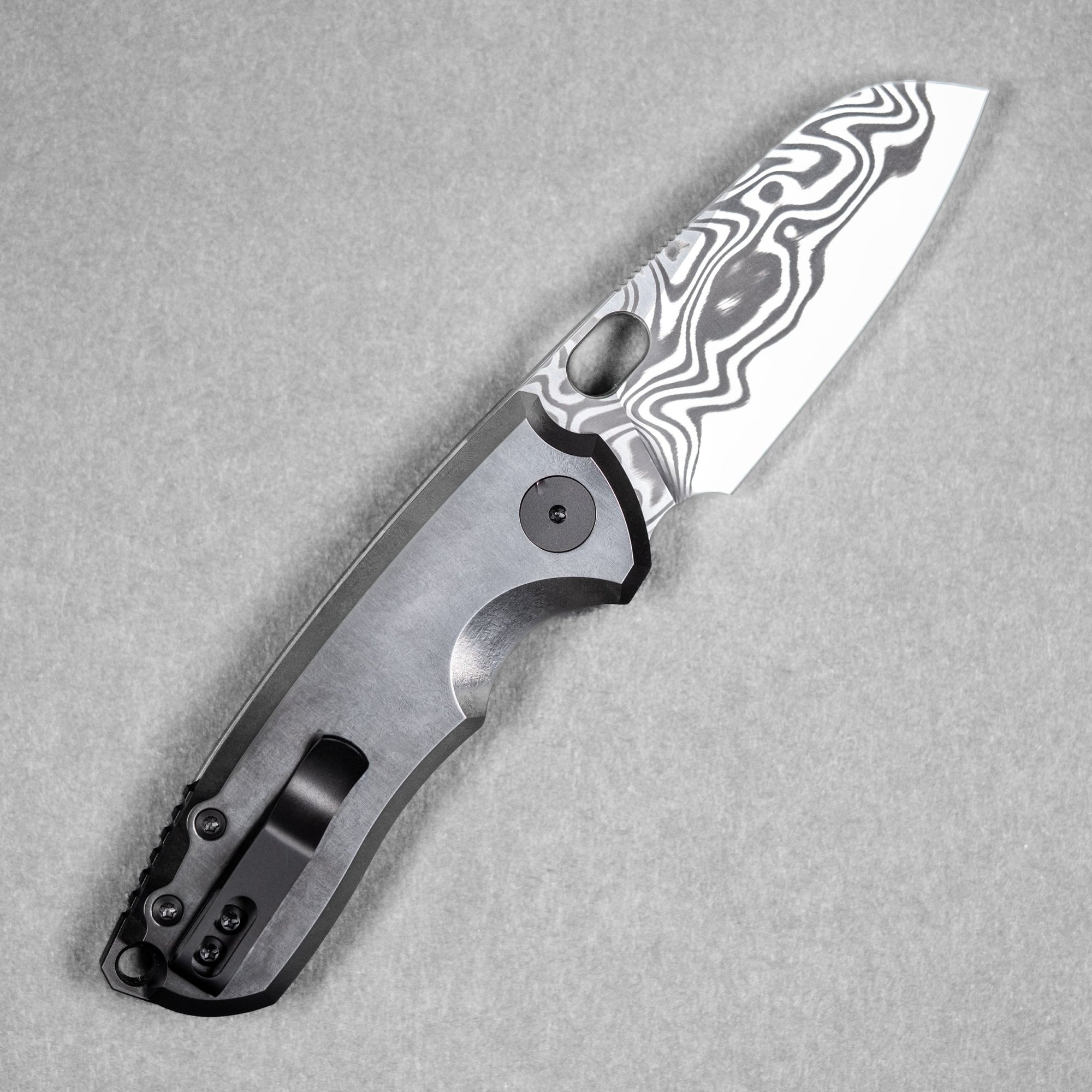 URBAN F5.5 - Thor Damacore & Polished Zirconium (Yamato Exclusive) - URBAN EDC®