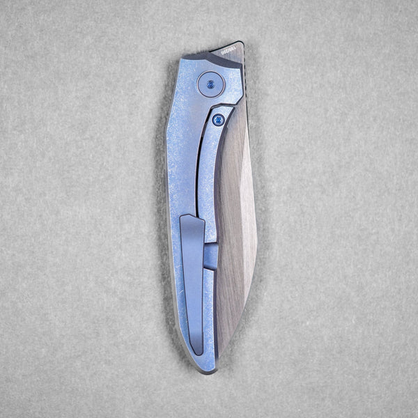 URBAN Nitroglide - Polished DLC Hand - Rubbed Magnacut w/ Blurple Anodized Stonewash Titanium - URBAN EDC®