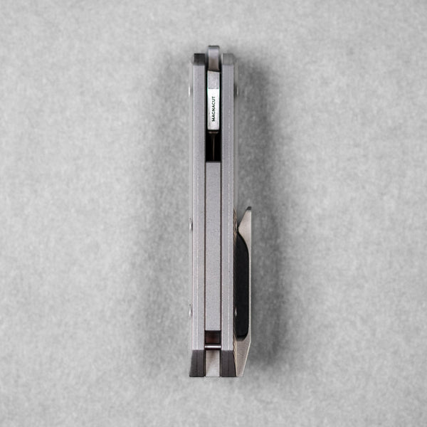 URBAN Straighthawk - Stonewashed Magnacut & Stonewashed Titanium w/ Micro Milling - URBAN EDC®