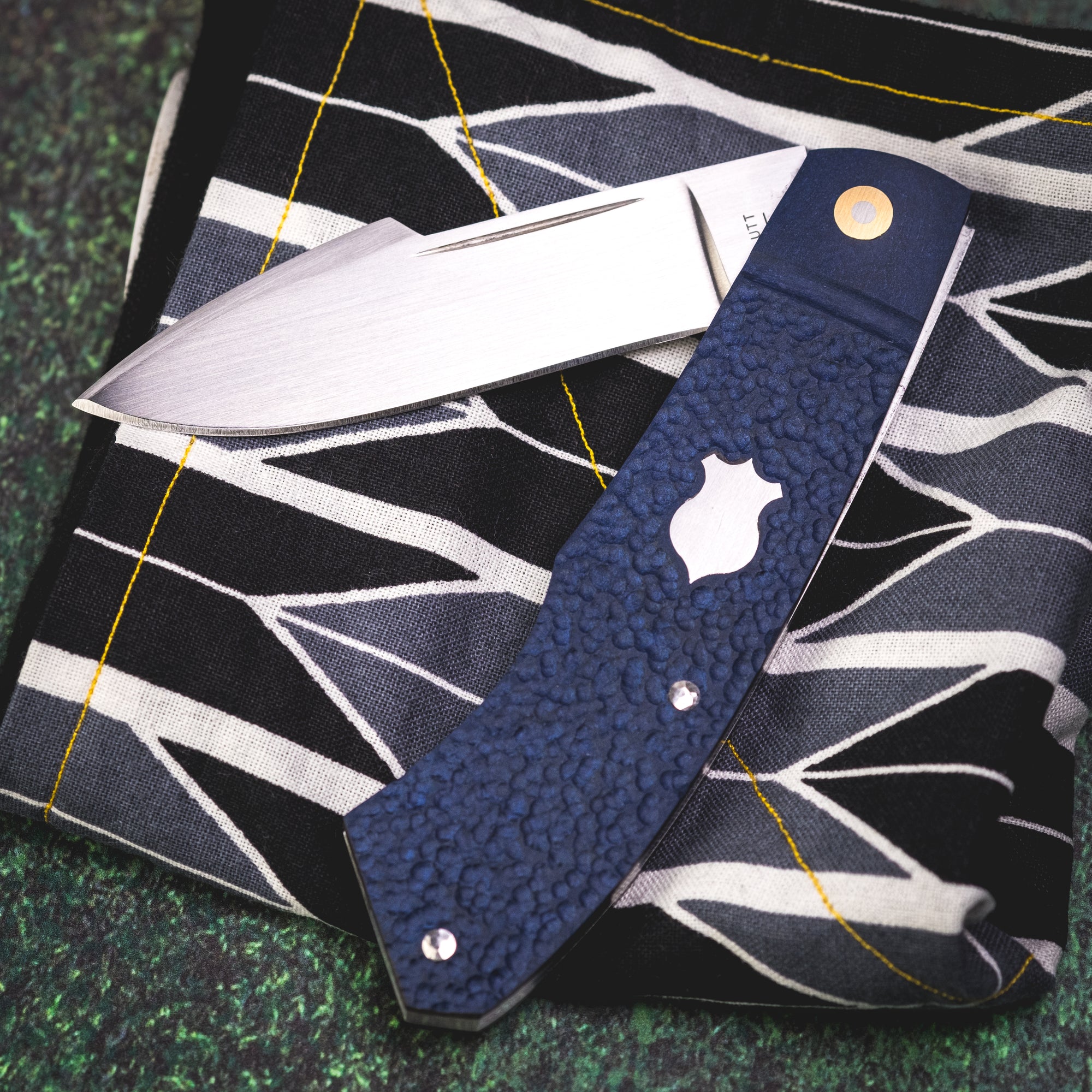 Sacred Bear Kronos - Hand-Jigged Paper Micarta (Custom)