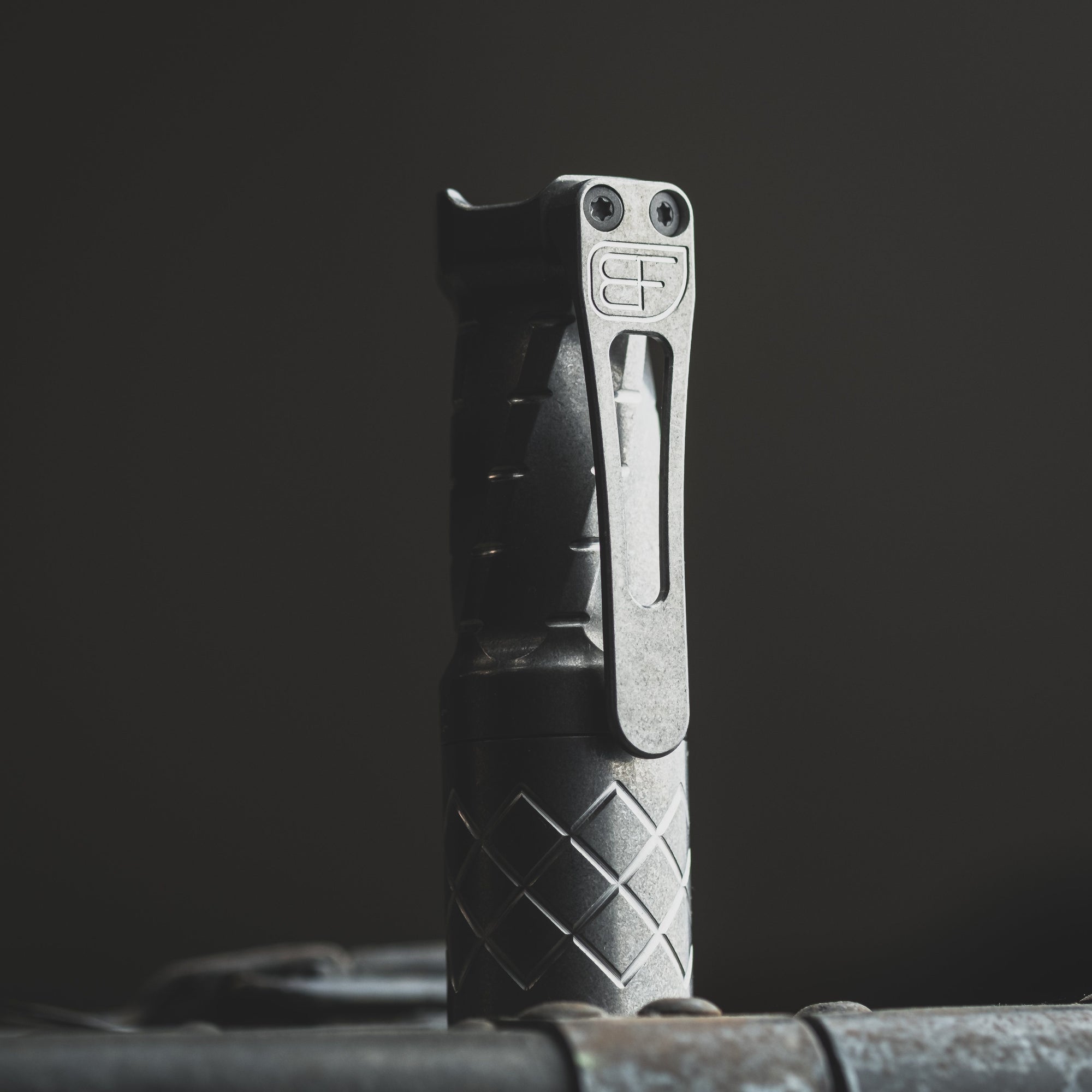 Brian Fellhoelter FTD Flashlight - Titanium