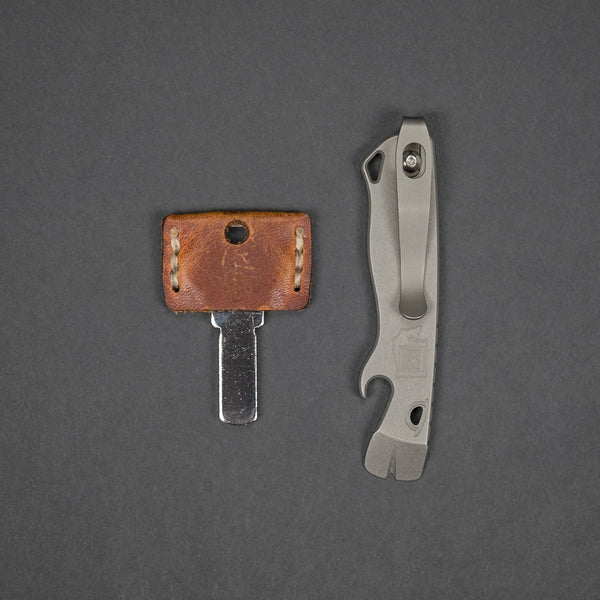 Keychains & Multi-Tools - Lynch Northwest All Access Pass V2.0 - Titanium