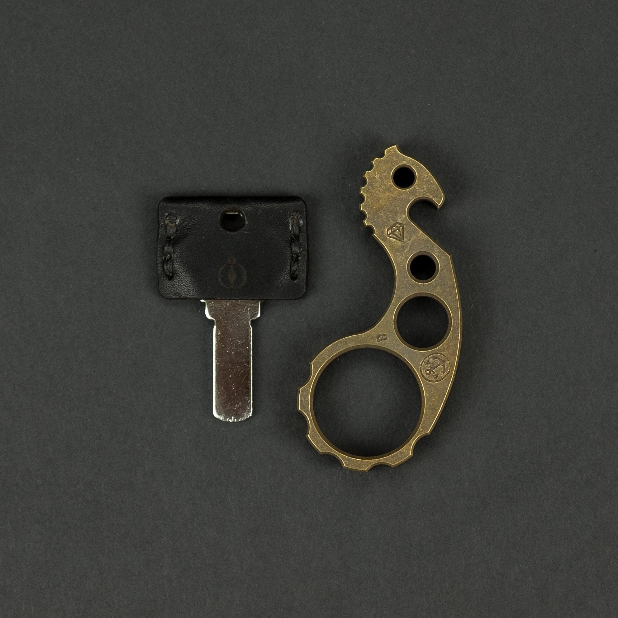 Keychains & Multi-Tools - VoxDesign Sulky Seahorse - Patinaed Brass (Custom)