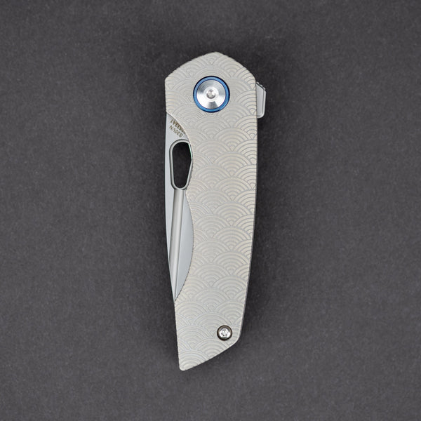 Knife - Kizer Microlith W/ Seigaiha Motif (Exclusive)