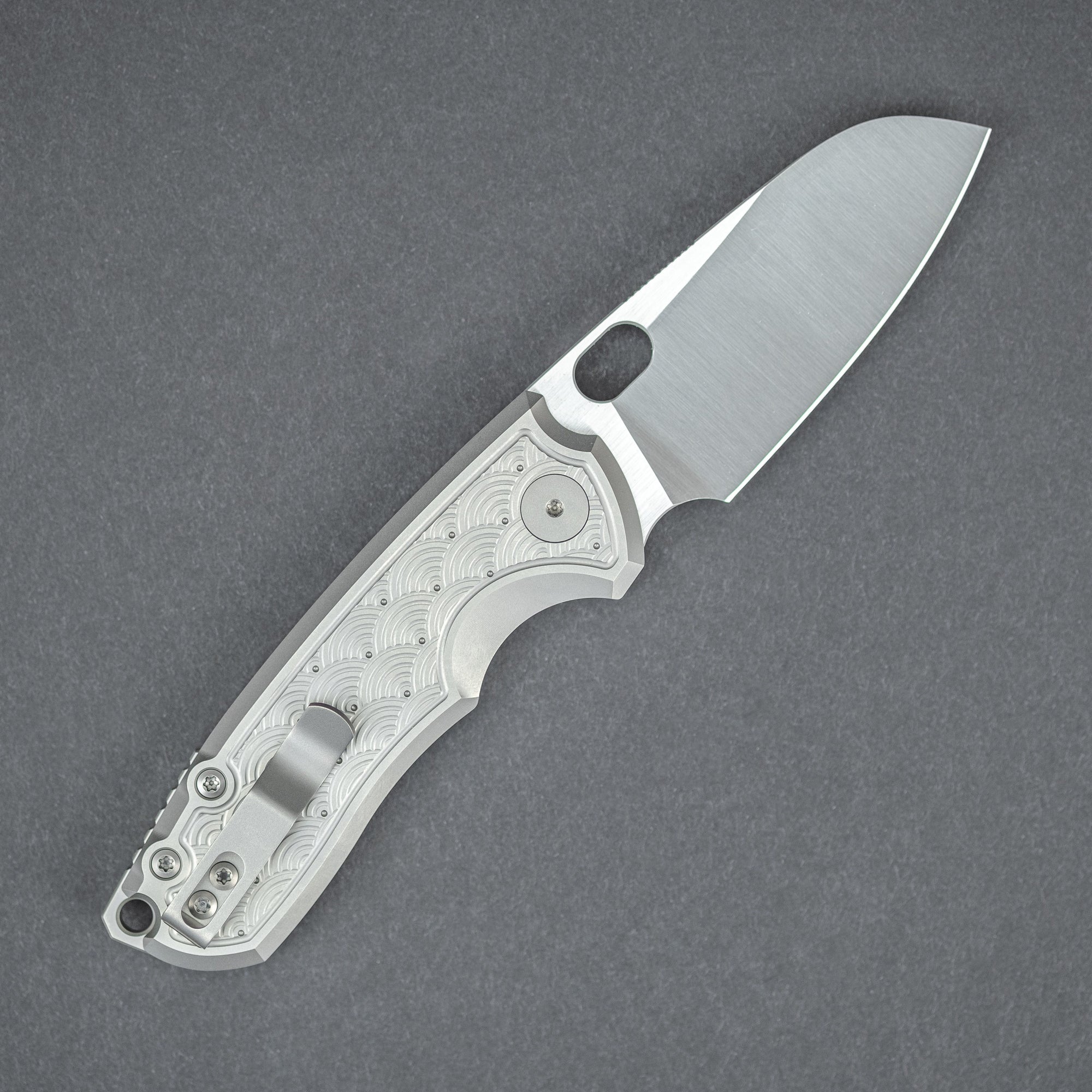 Knife - Pre-Order: Urban EDC F5.5 - M390 & Titanium W/ Seigaiha Motif (Exclusive)