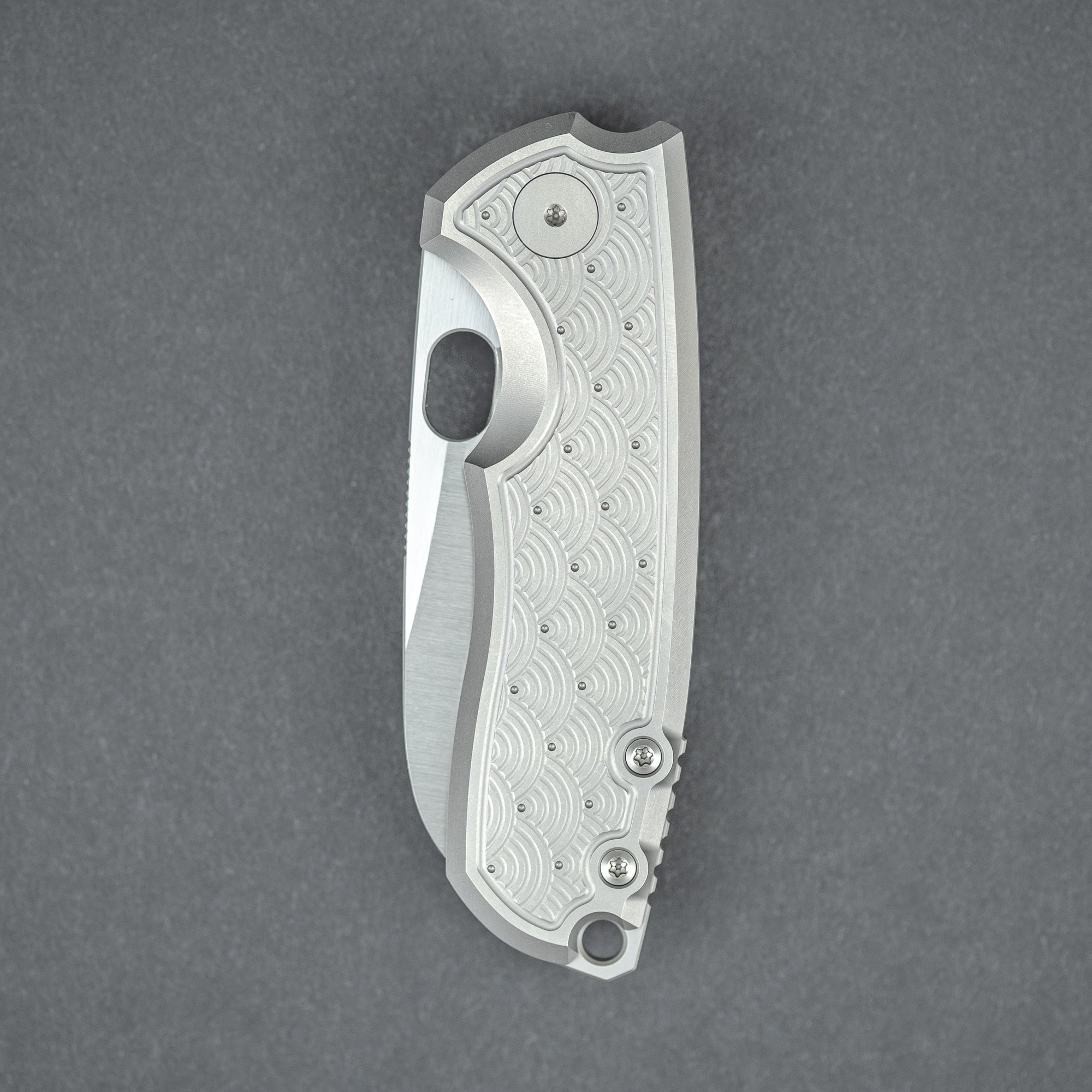 Knife - Pre-Order: Urban EDC F5.5 - M390 & Titanium W/ Seigaiha Motif (Exclusive)