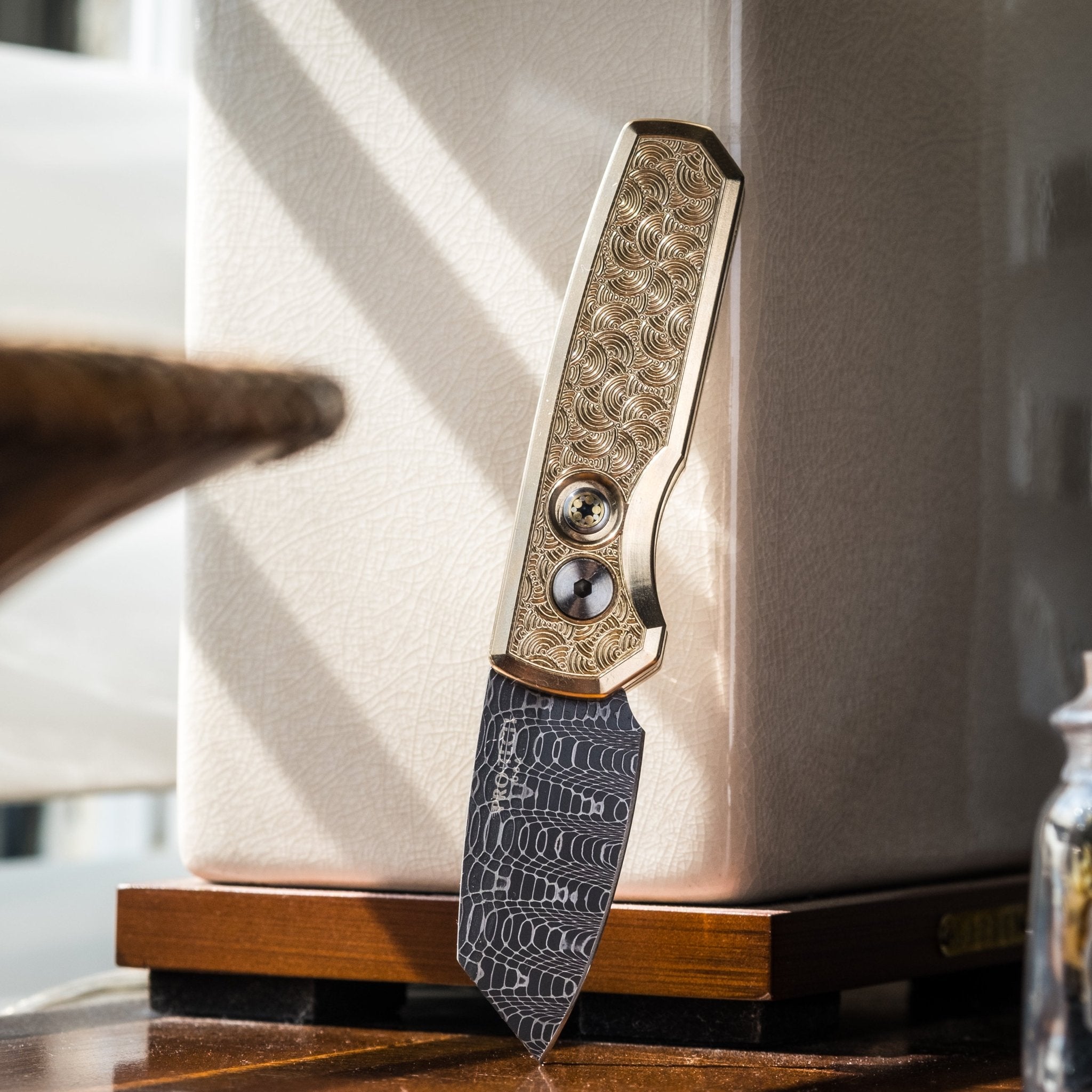 Pro-Tech x URBAN Runt 5 - Damascus & Seigaiha Bronze – URBAN EDC®
