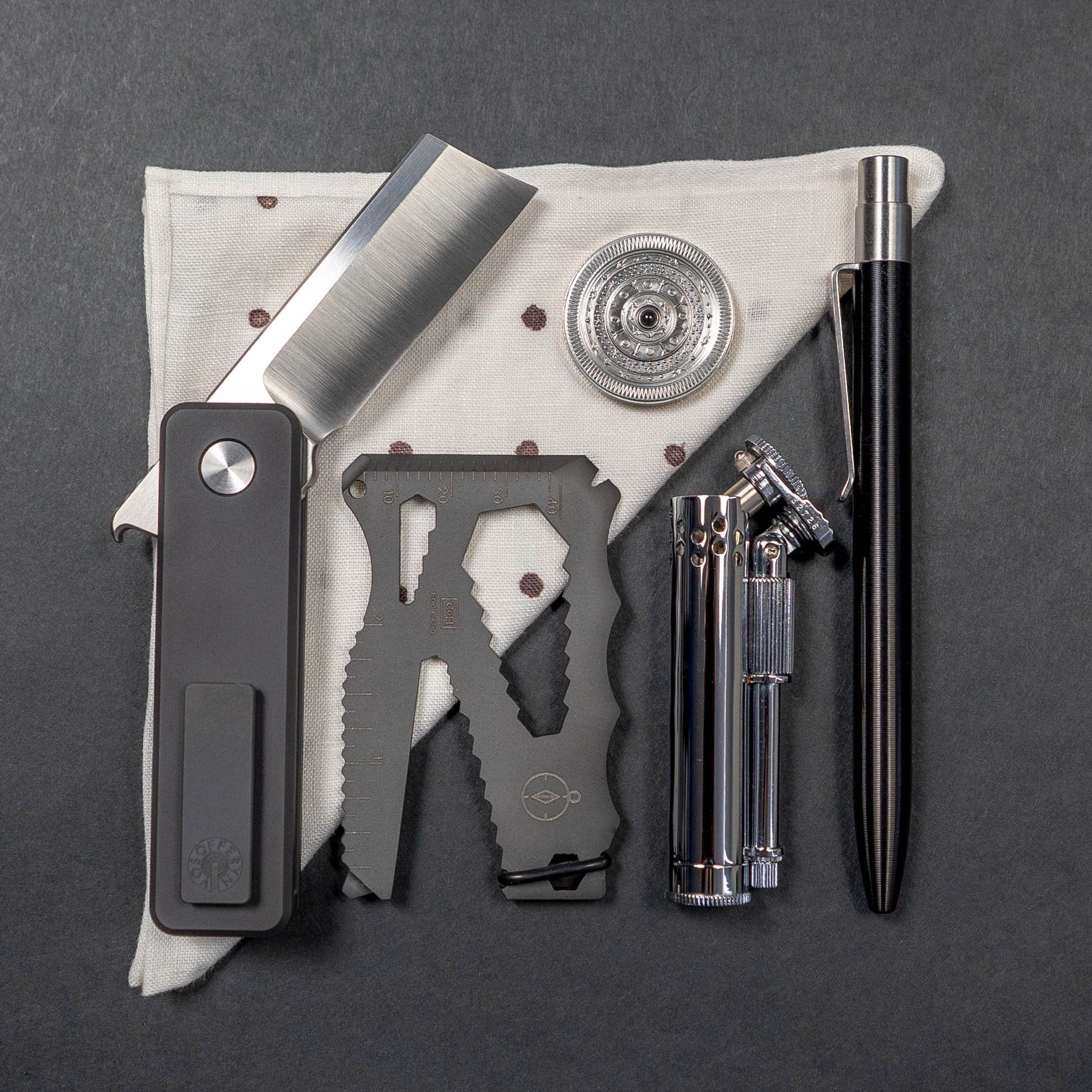 Douglass Field S Lighter | Douglass Field Lighter for Sale – URBAN EDC®