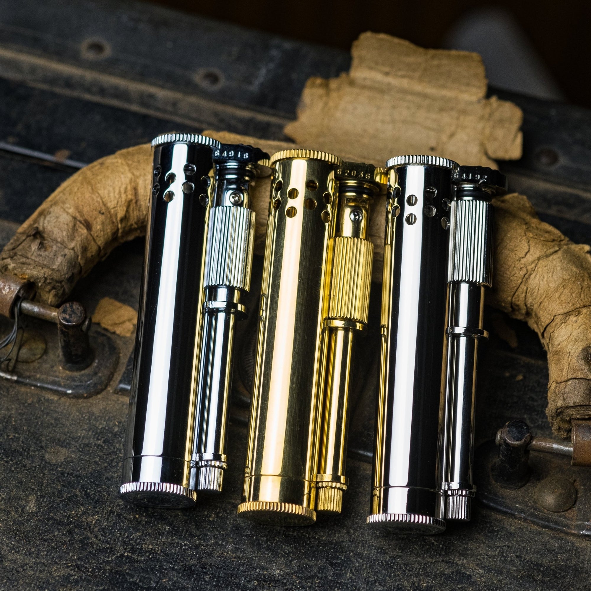 Douglass Field S Lighter | Douglass Field Lighter for Sale – URBAN EDC®