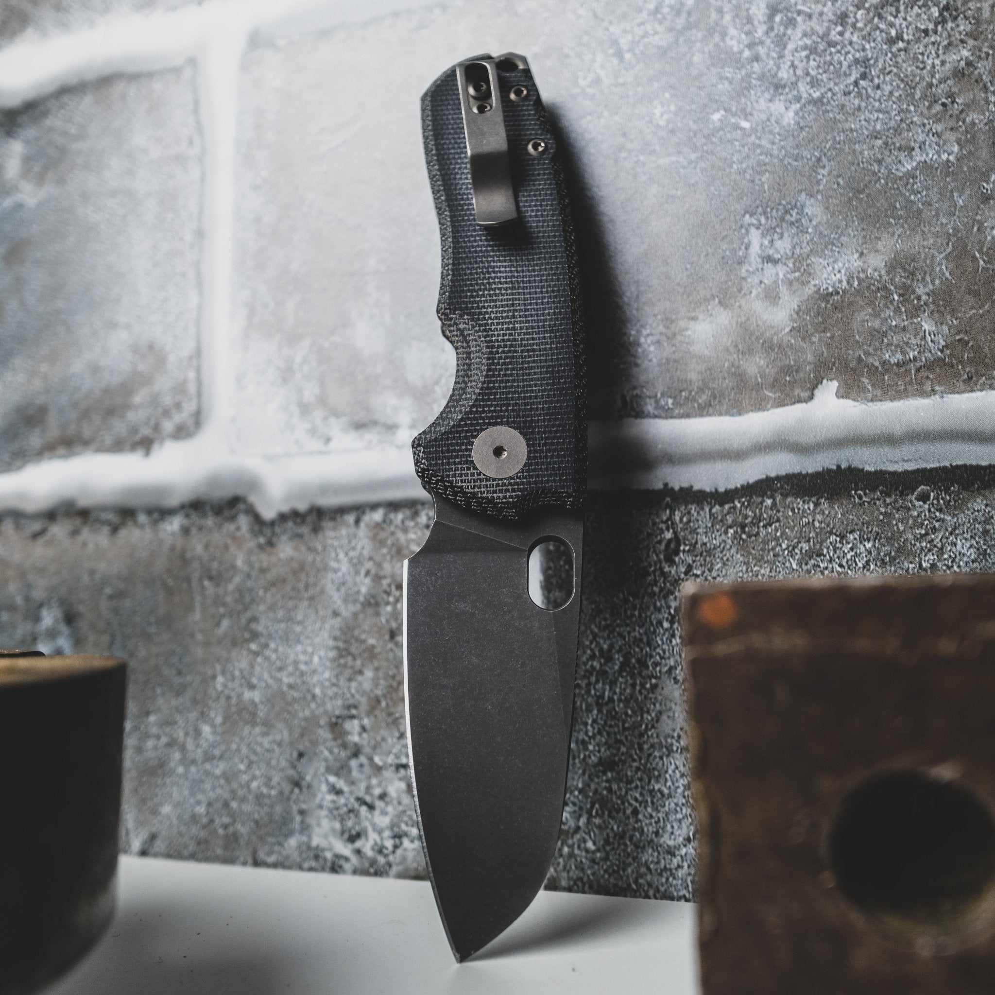 URBAN F5.5 - Acid-Etched M390 & Black Micarta – URBAN EDC®