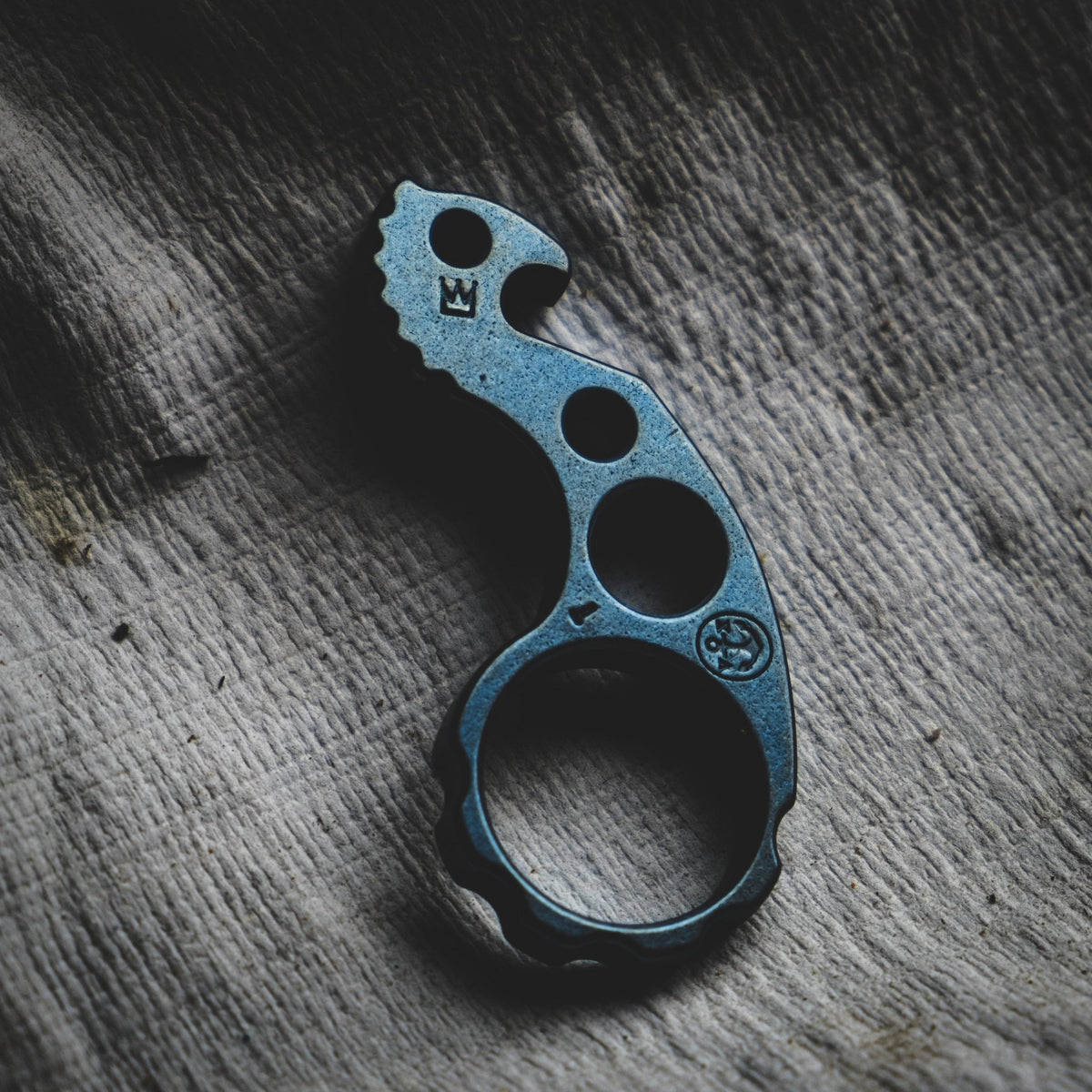 VoxDesign Blue Ano Seahorse - 1/4" Titanium (Custom) - URBAN EDC®