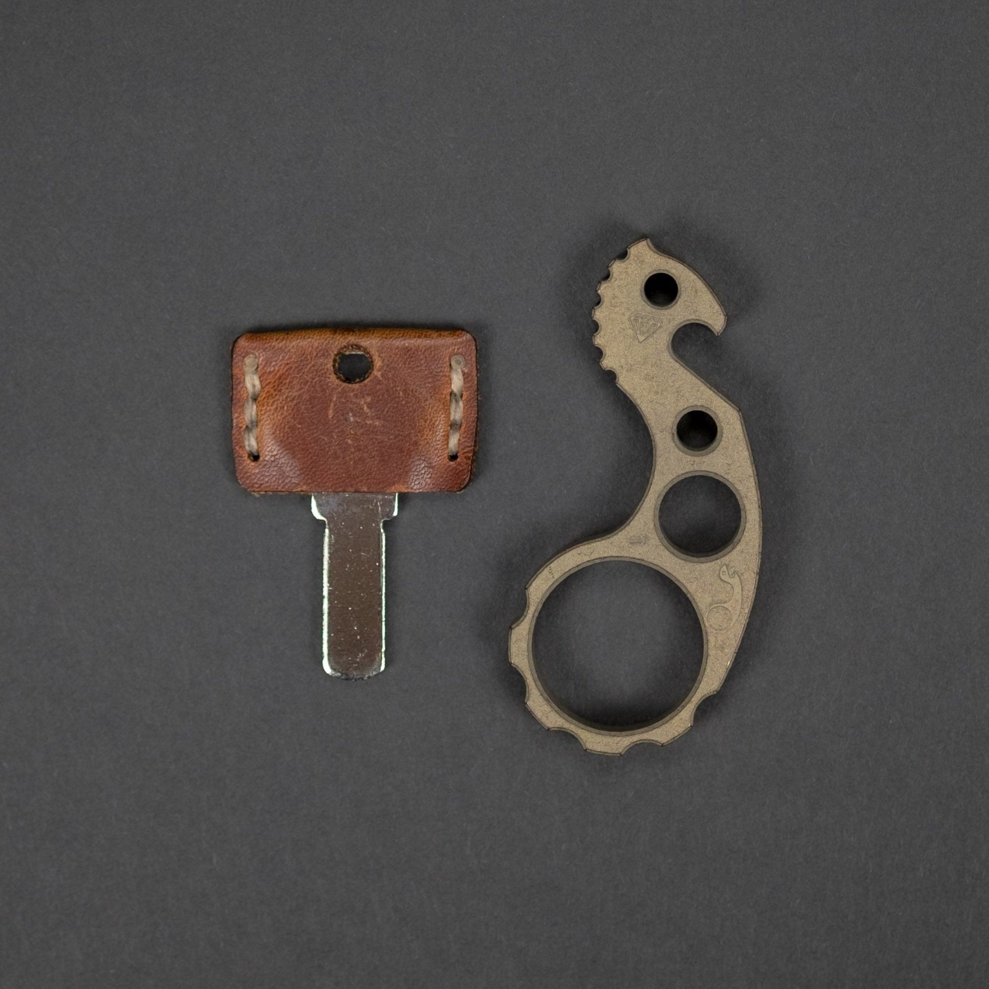 VoxDesign Bronze Anodized Seahorse - Titanium (Custom) - URBAN EDC®