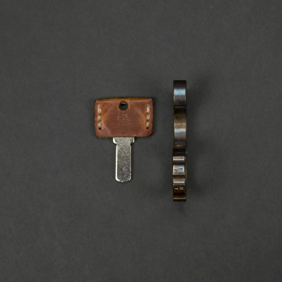 VoxDesign King Pimp Snailor - 3/8" Patina'd Brass (Custom) - URBAN EDC®
