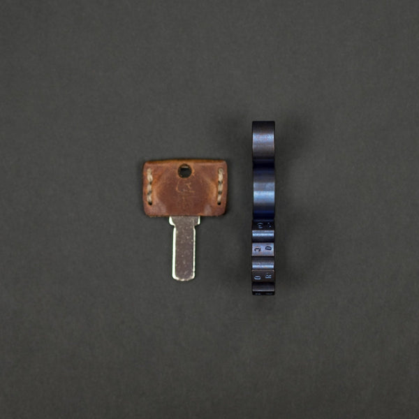VoxDesign Snailor - Blue Anodized Titanium (Custom) - URBAN EDC®