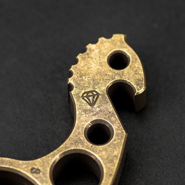VoxDesign Sulky Seahorse - Patinaed Brass (Custom) - URBAN EDC®